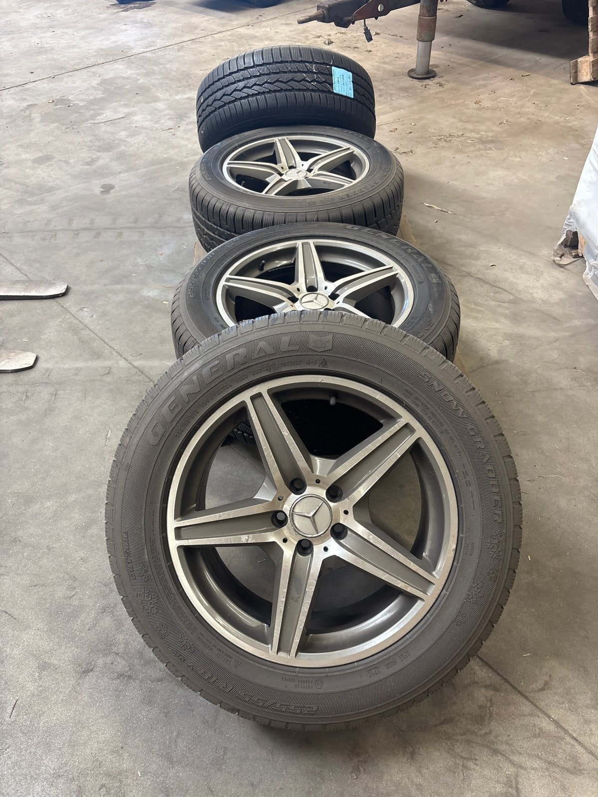 Set winterbanden met velgen mercedes 255/55/R18 5x112, Auto-onderdelen, Banden en Velgen, 18 inch, Gebruikt, 255 mm, Banden en Velgen