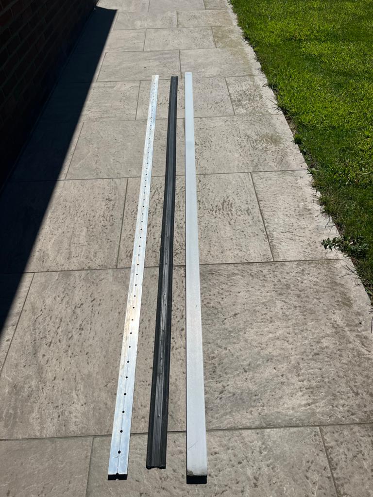 Strips voor glasplaten - 12 stuks, 254 cm, Doe-het-zelf en Verbouw, Glas en Ramen, Ophalen of Verzenden, Gebruikt, Overige typen