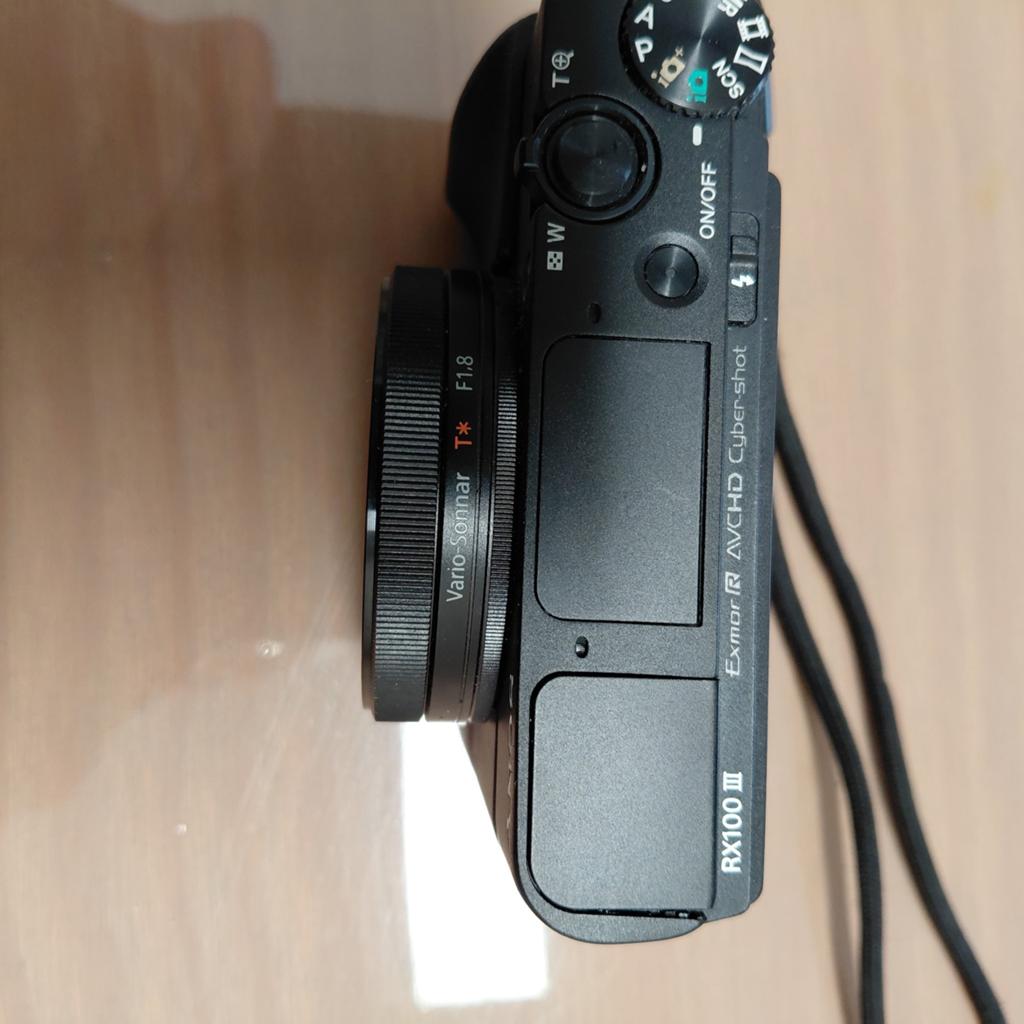 Sony RX100 III Compact Camera - Zeer Goede Staat, Audio, Tv en Foto, Fotocamera's Digitaal, Compact, Ophalen of Verzenden, Zo goed als nieuw