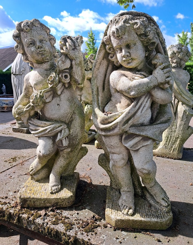 Oude Putti of Cherubijn tuinbeeld 70 cm hoog en winterhard, Ophalen, Gebruikt, Steen