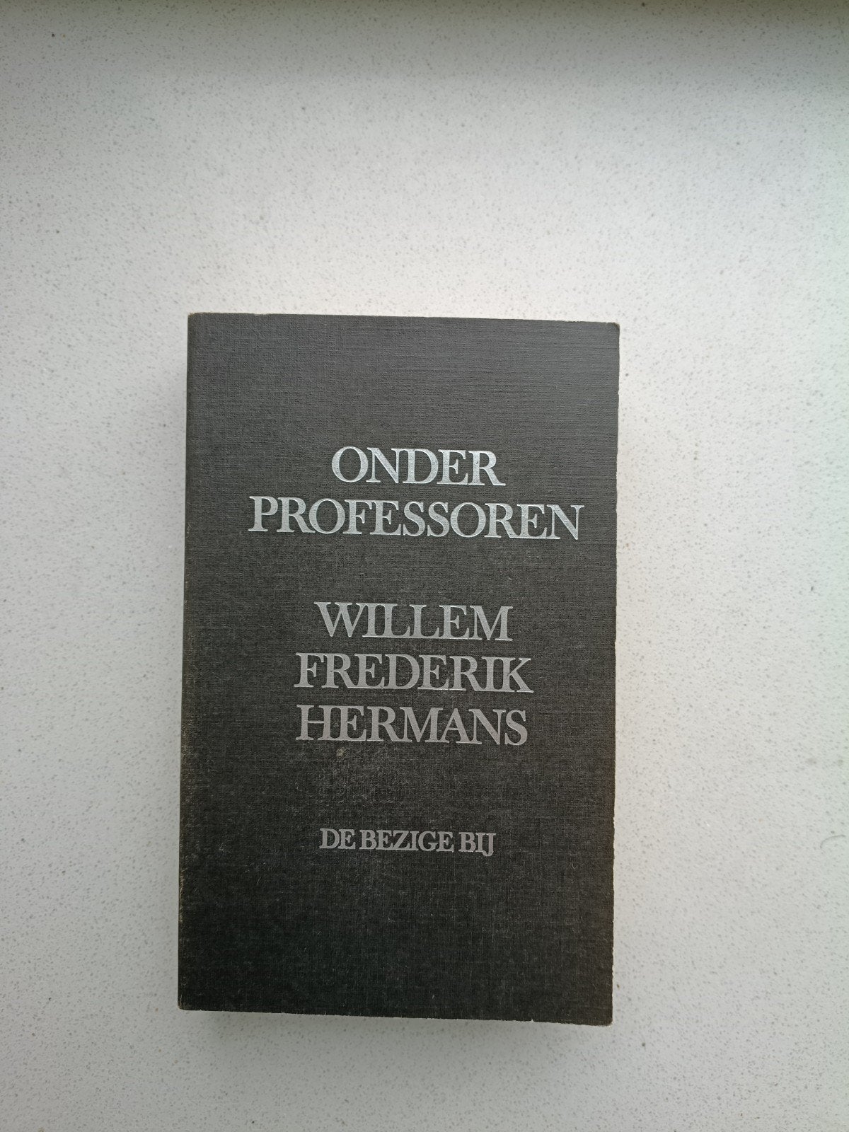 Onder Professoren - W.F. Hermans, Boeken, Ophalen of Verzenden, Gelezen