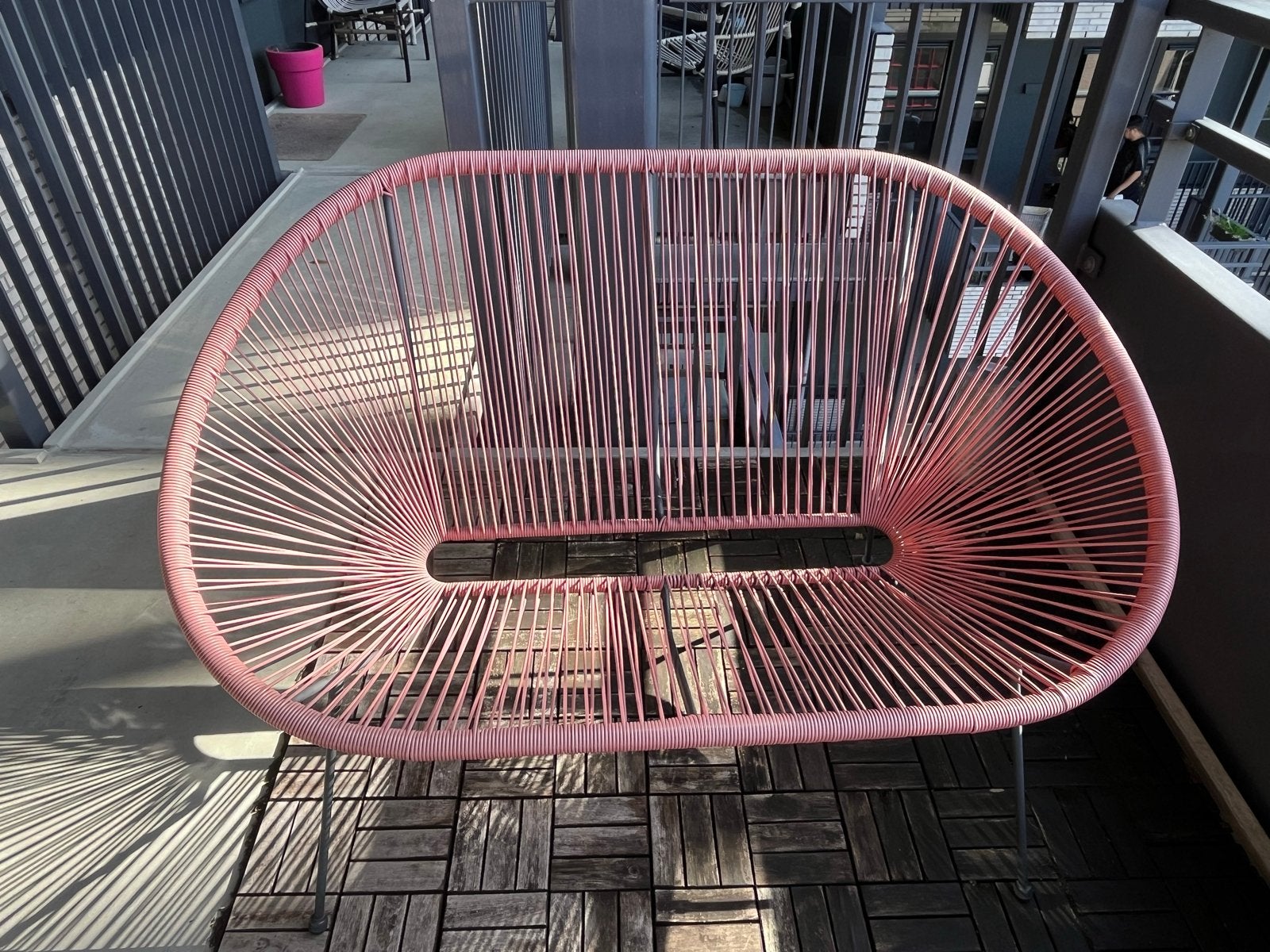 Set of balcony chair and 2 seats bench, Ophalen, 4 zitplaatsen, Kunststof, Gebruikt