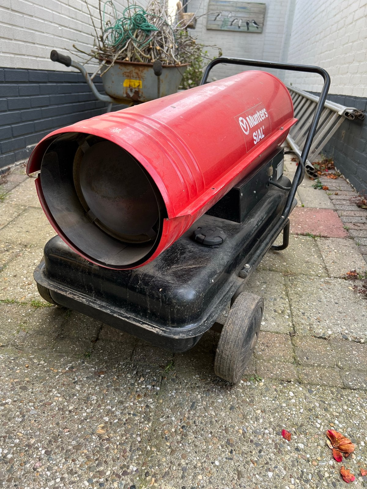 Munters SIAL GRY-D 40 WE Diesel Heater - Krachtige Verwarmin, Ophalen, Kachel, 150 cm of meer, Zo goed als nieuw