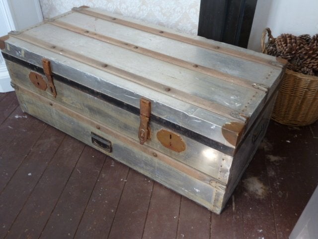 Oude stoere brocante opberg kist, Ophalen