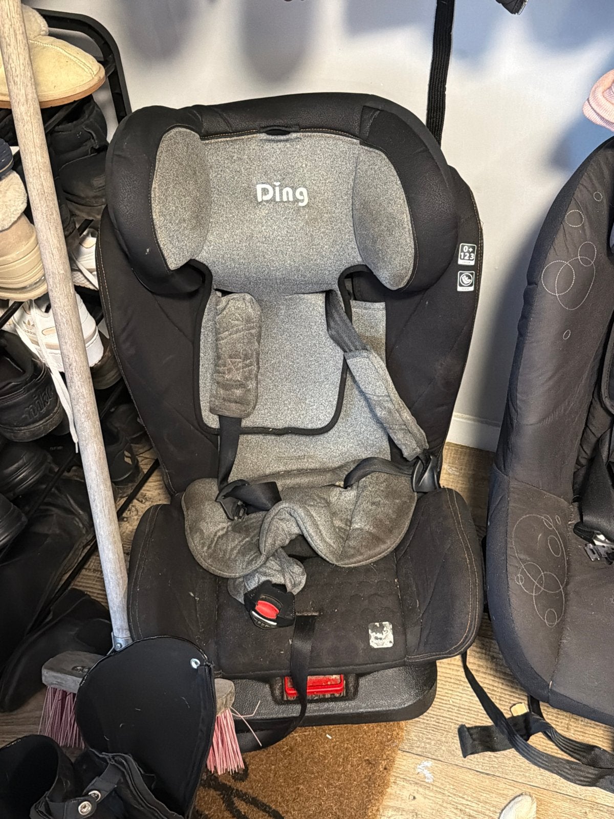 Ding autostoel - Veilig en comfortabel voor uw kind, Overige merken, Verstelbare rugleuning, Ophalen of Verzenden, 9 t/m 36 kg