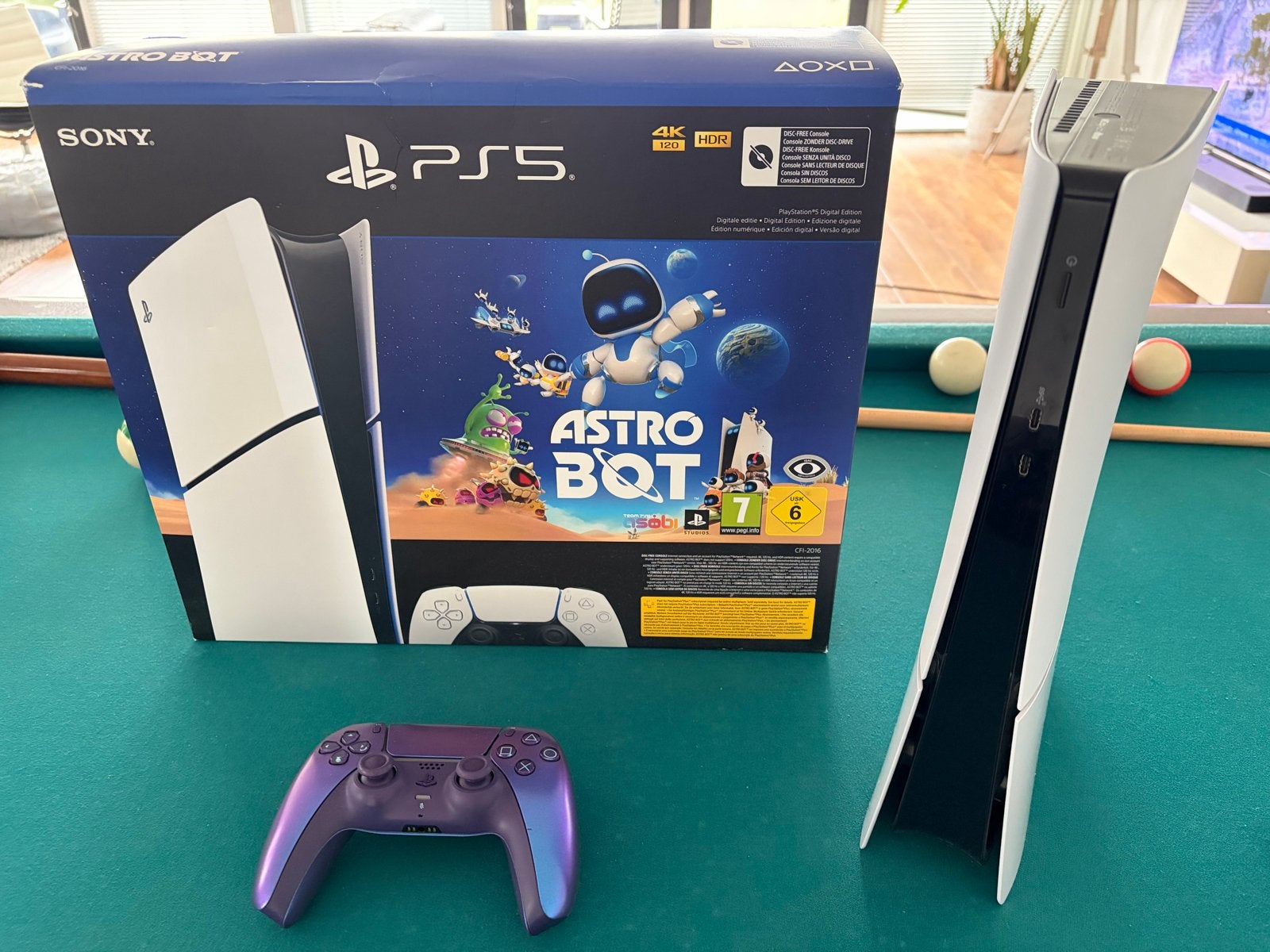 Sony PlayStation 5  1TB, 2 spelers, Eén computer, Ophalen of Verzenden, Zo goed als nieuw