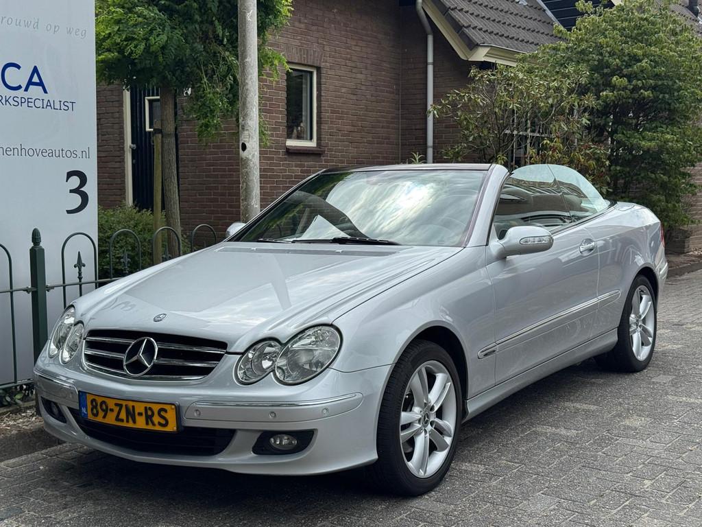 Mercedes-Benz CLK-Klasse Cabrio 200 K. Avantgarde Airco/Park, Auto's, Automaat, 12 maanden, Achterwielaandrijving, Zwart