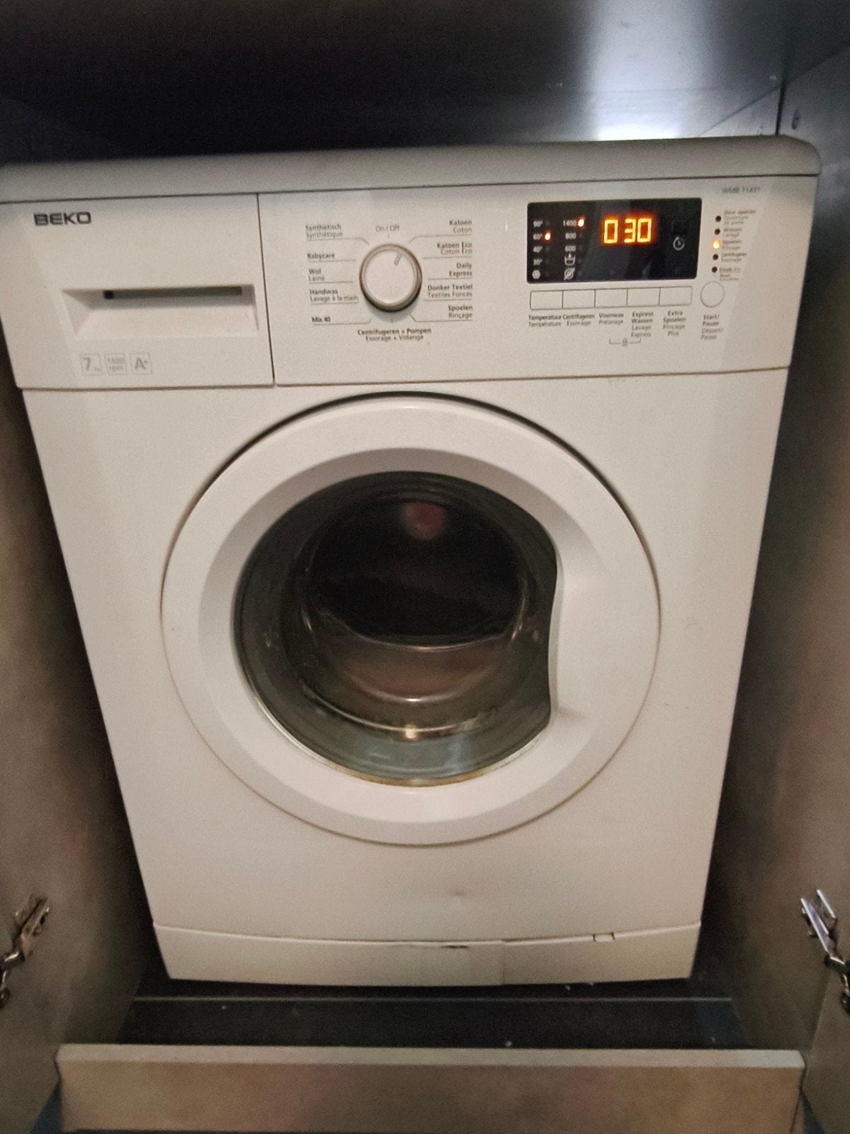 Beko WMB 71431 Wasmachine 7kg 1400 toeren A+, Gebruikt, Ophalen of Verzenden, Voorlader, 85 tot 90 cm