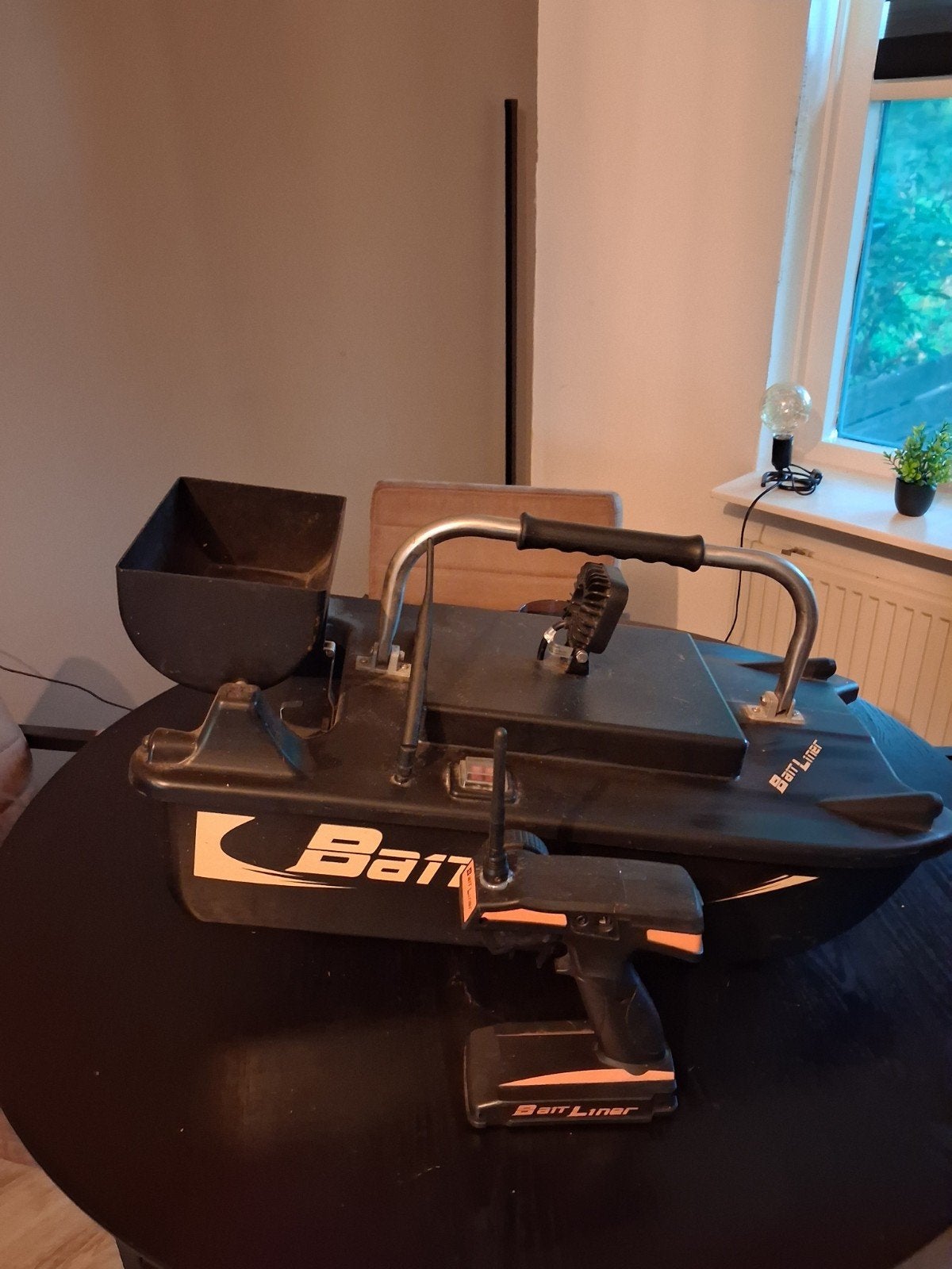 Bait Liner voerboot met afstandsbediening, Watersport en Boten, Ophalen of Verzenden, Gebruikt