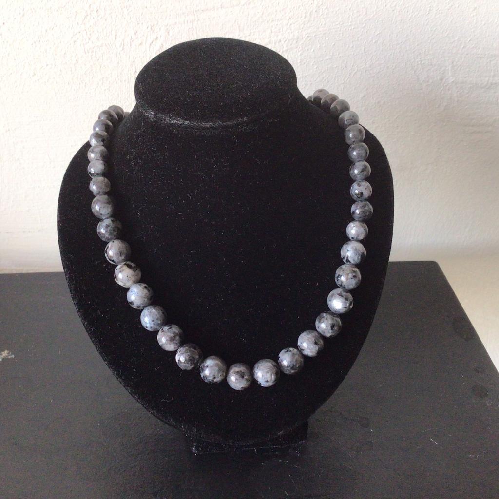 Natursteen kralen ketting Larvikite / Labrdorit, Sieraden, Tassen en Uiterlijk, Kettingen, Ophalen, Nieuw, Steen of Mineraal, Grijs