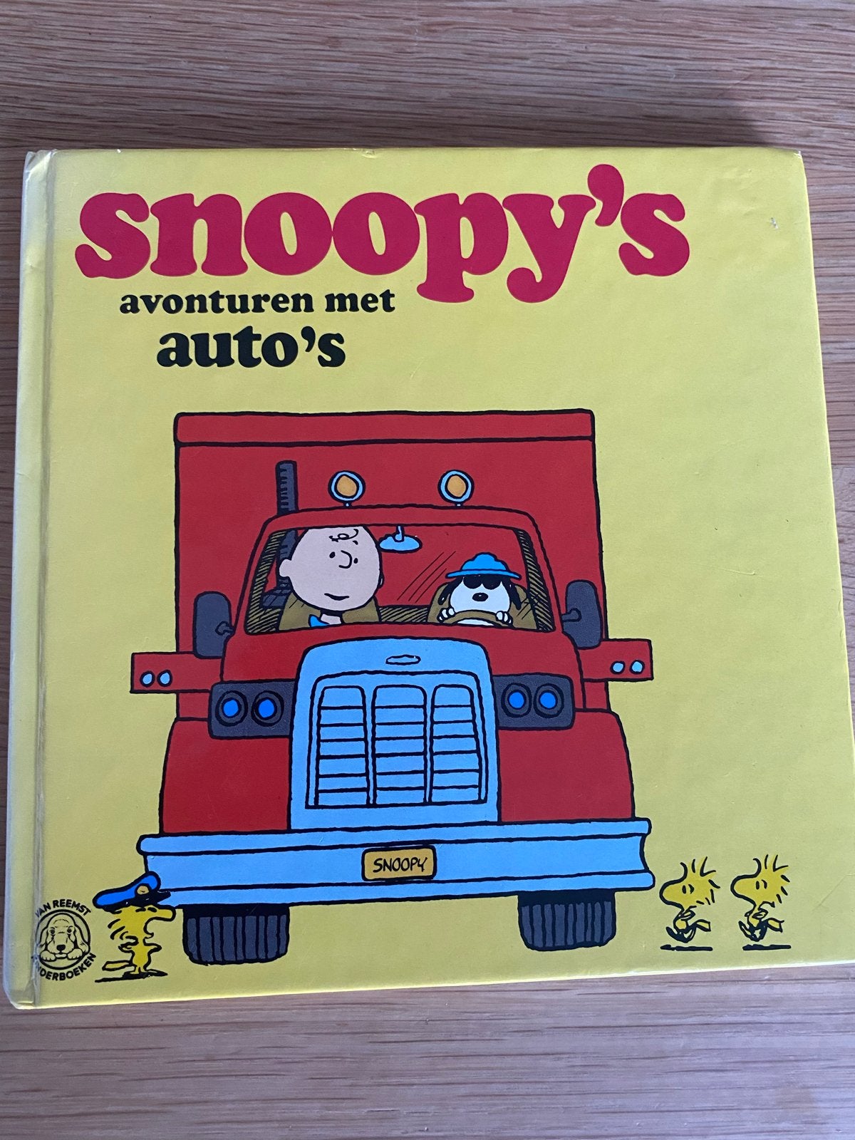 Snoopy's Avonturen met Auto's - Vintage Kinderboek, Ophalen of Verzenden, Gelezen