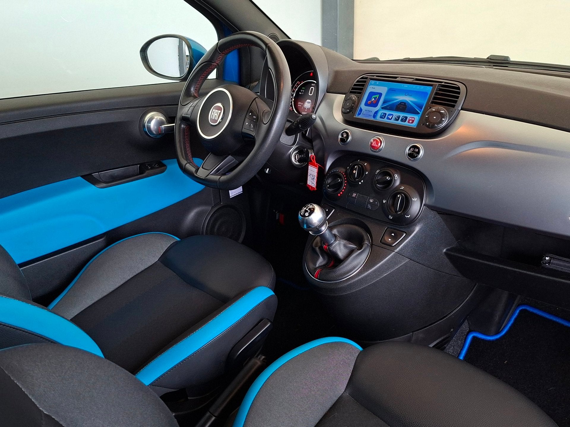 Fiat 500 1.2 Lounge Sport|Carplay|Mooie auto, Auto's, Voorwielaandrijving, Gebruikt, 4 cilinders, 840 kg