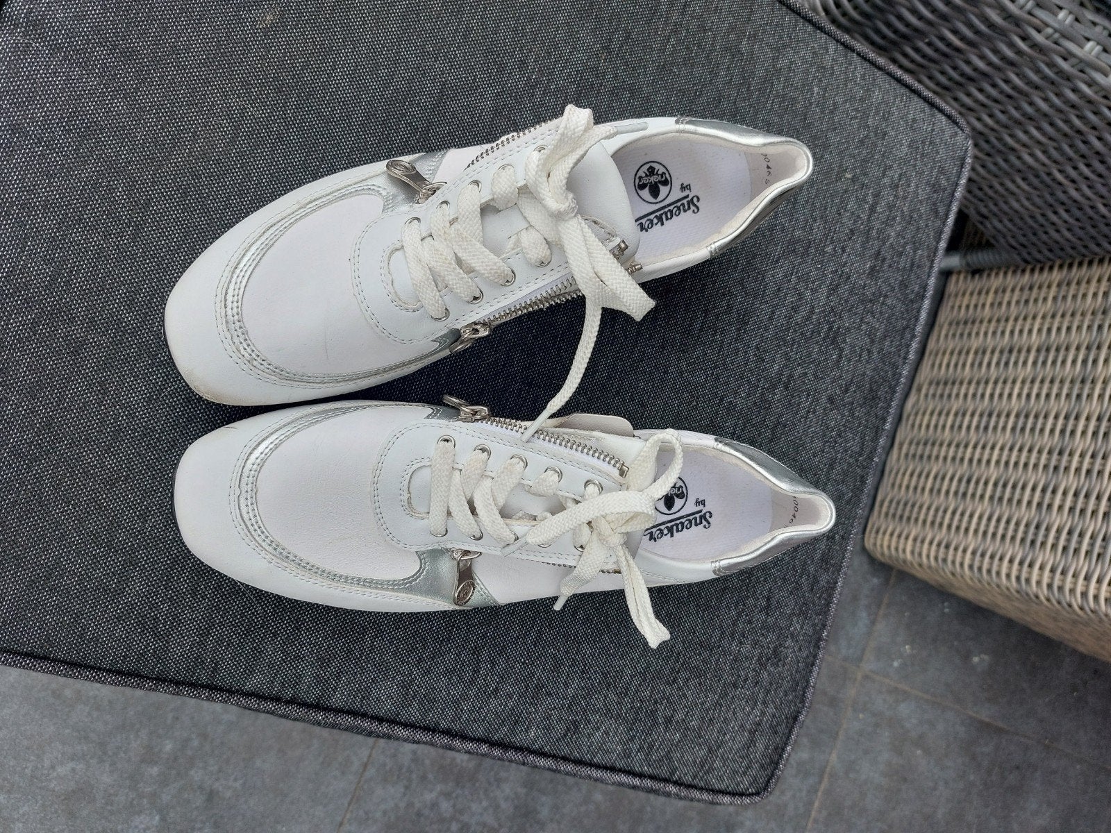 Rieker Sneaker by Rieker witte sneakers maat 42, Wit, Ophalen of Verzenden, Rieker, Sneakers of Gympen