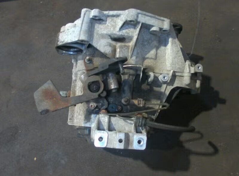 VERSNELLINGSBAK Volkswagen Golf Plus (5M1 / 1KP), Gebruikt, Berliner Ring 2 38440 Wolfsburg, DE, Volkswagen, Volkswagen AG