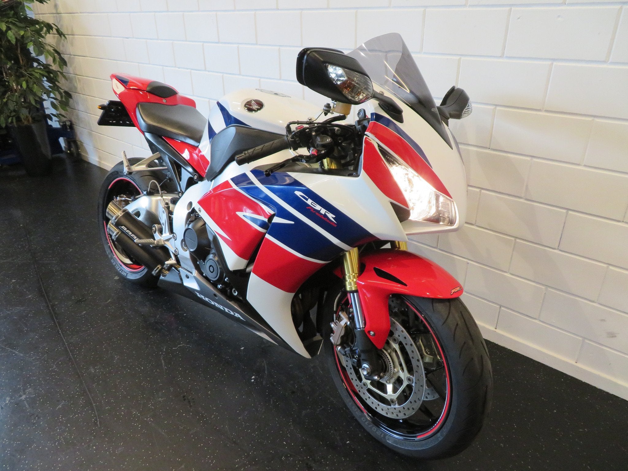 Honda CBR 1000 RR SP HRC FIREBLADE TOP! (bj 2014), Bedrijf, Super Sport, 998 cc