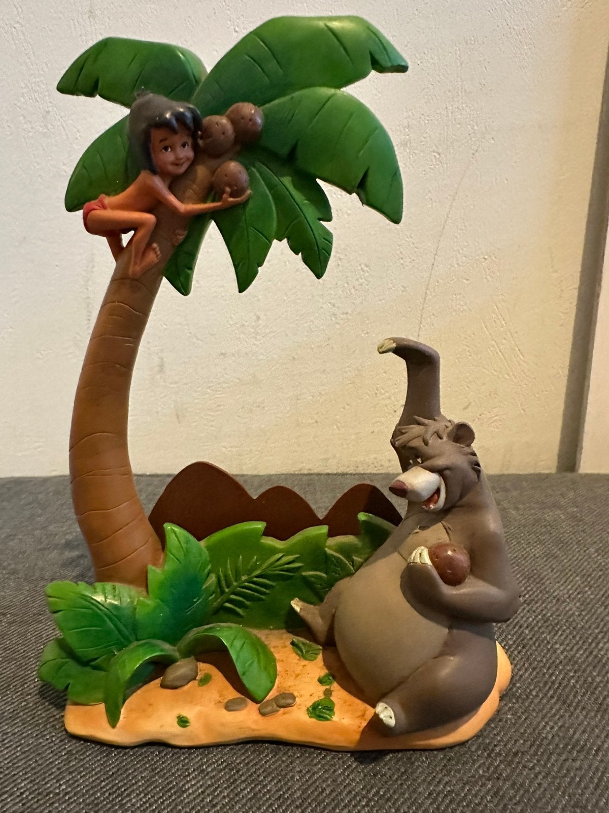 Disney Store Jungle Book 3D Beeldje (Mowgli & Baloo), Ophalen of Verzenden, Leeuwenkoning of Jungle Boek, Zo goed als nieuw, Beeldje of Figuurtje