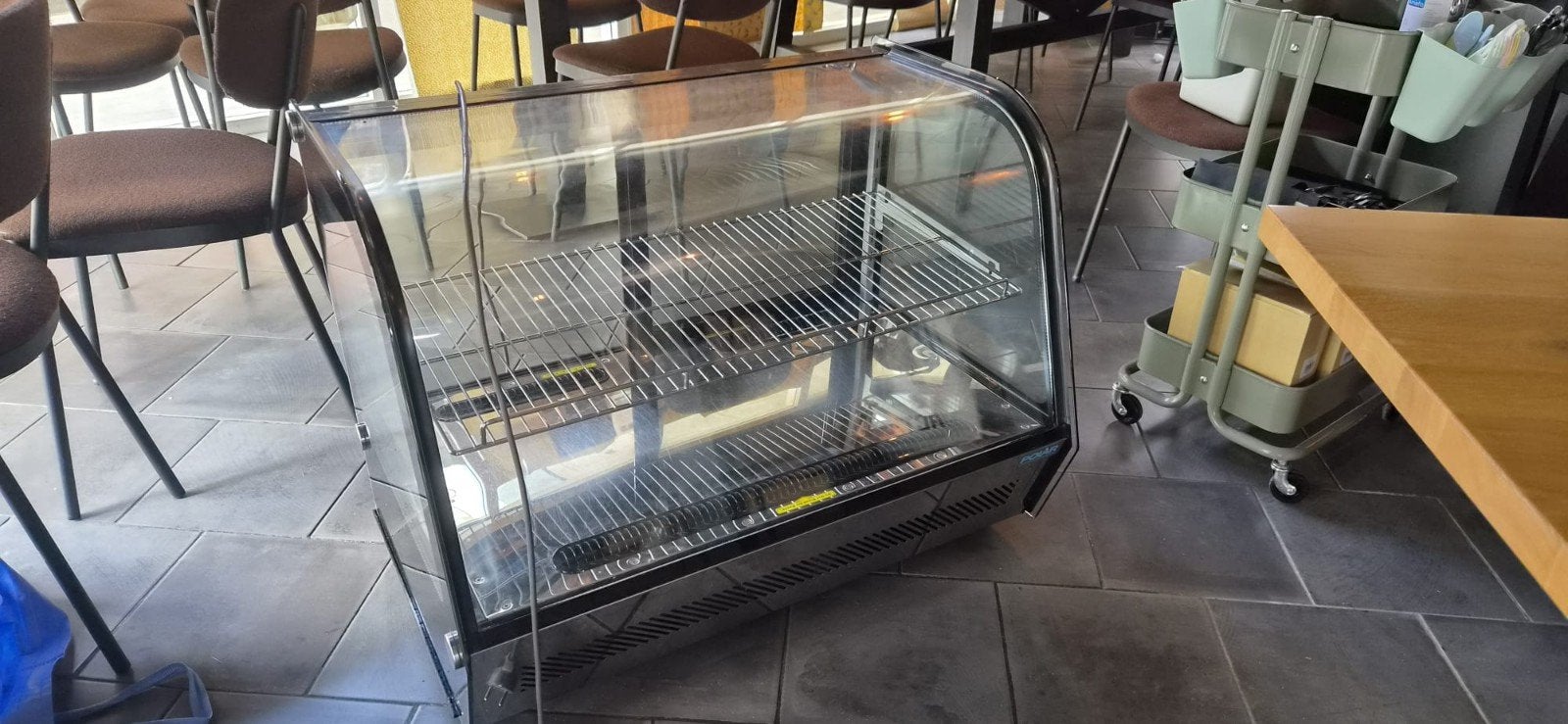 Zeer nette Polar koelvitrine horeca - volledig schoongemaakt, Ophalen of Verzenden, Gebruikt