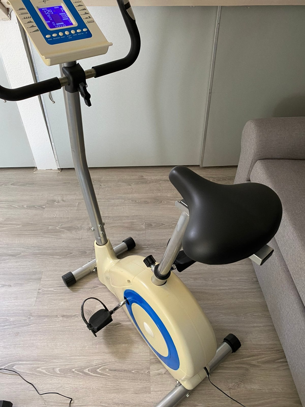Spinning fiets Heartcore zwaar vliegwiel, Ophalen, Gebruikt, Metaal, Spinningfiets