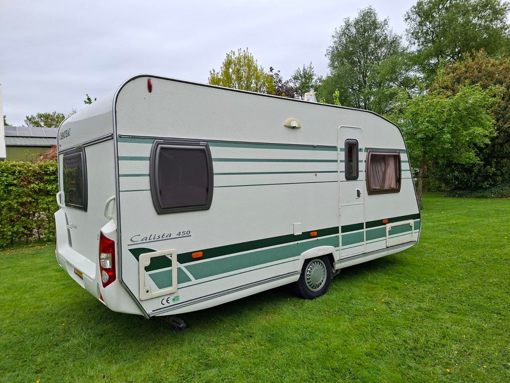 Chateau Calista 450, Caravans en Kamperen, Caravans, Chateau, Rondzit, Kachel, Particulier