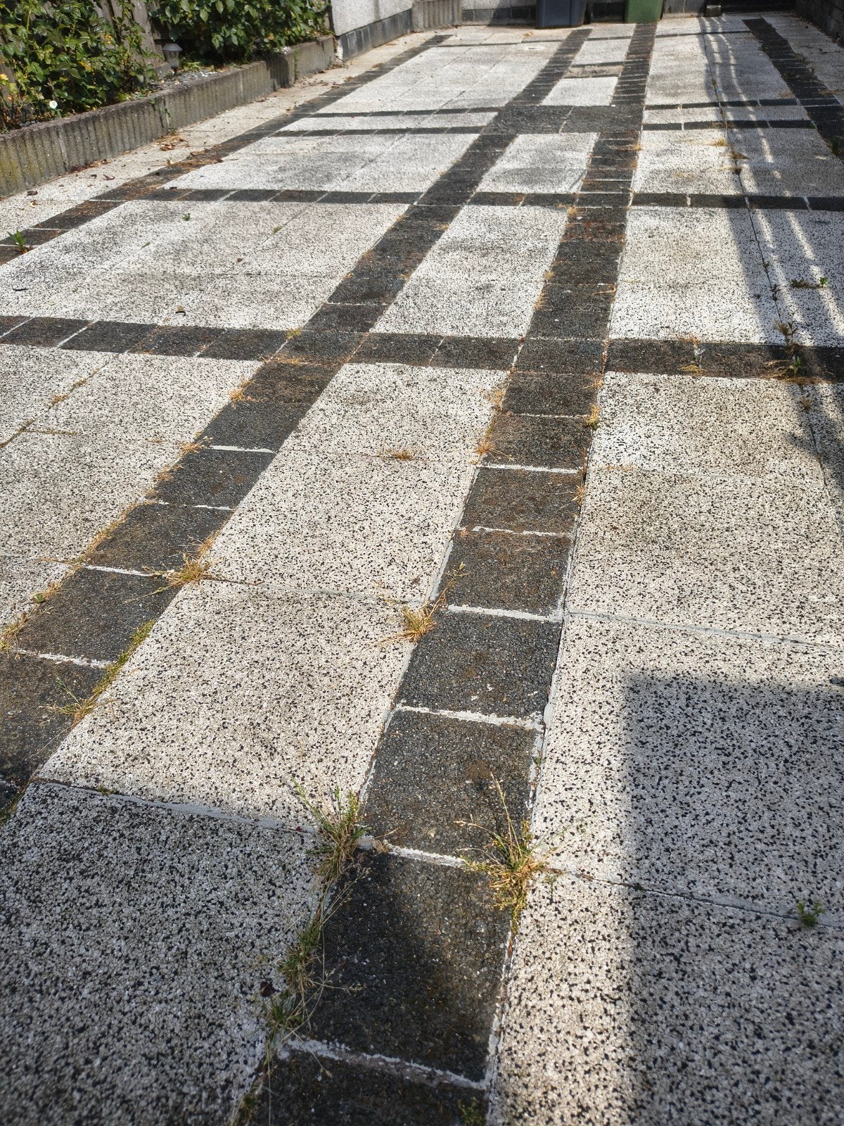 Gratis 30m2 terrastegels en wit zand af te halen, Tuin en Terras, Overkappingen, Ophalen, Gebruikt, Veranda