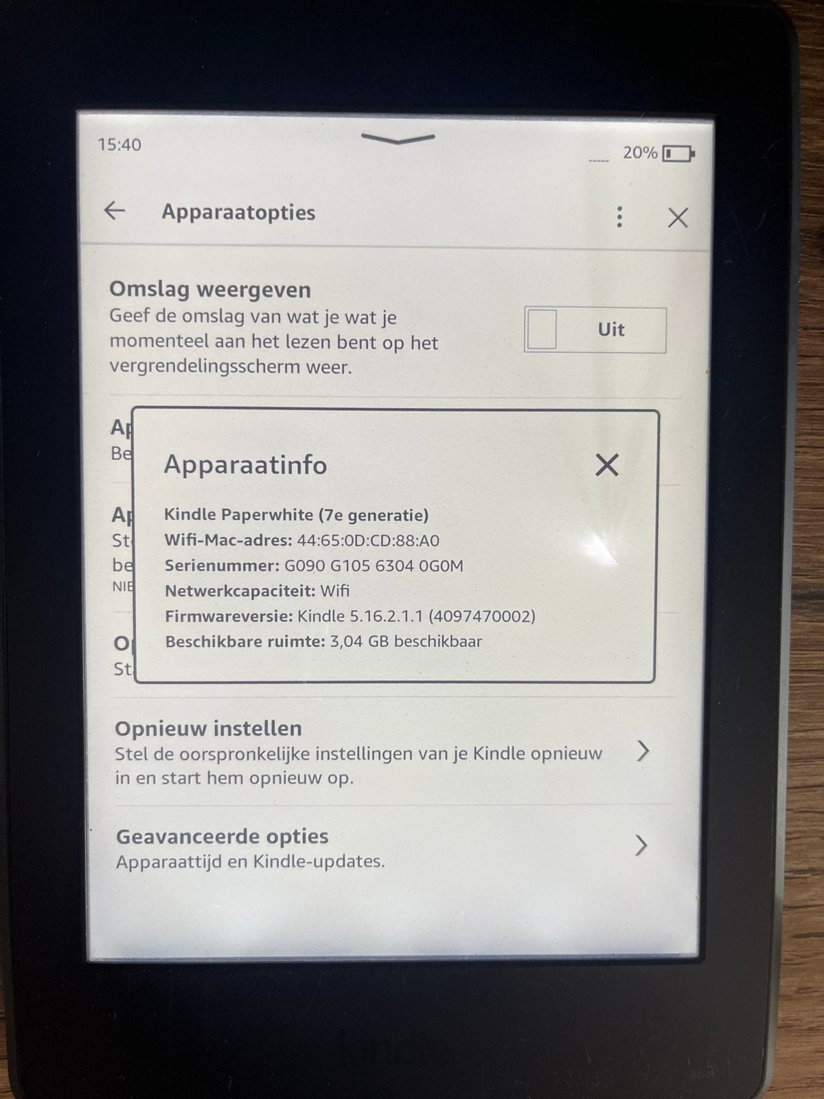 Kindle Paperwhite (7e generatie) - kapotte pixels (275b), Computers en Software, E-readers, Gebruikt, 6 inch of minder, 4 GB of minder