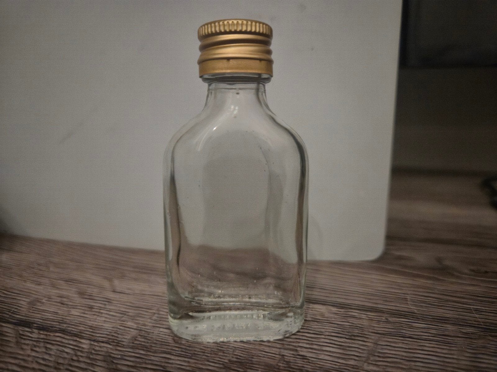 150 stuks 20 ml mini glazen flesjes met gouden dop, Transparant, Nieuw, Met deksel, Ophalen of Verzenden