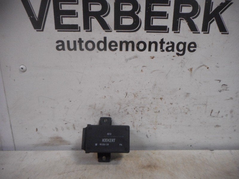Computer Centrale Vergrendeling Opel Calibra 1992 90356N128, Gebruikt, Bahnhofsplatz, Rüsselsheim am Main 65423, , Duitsland, Opel