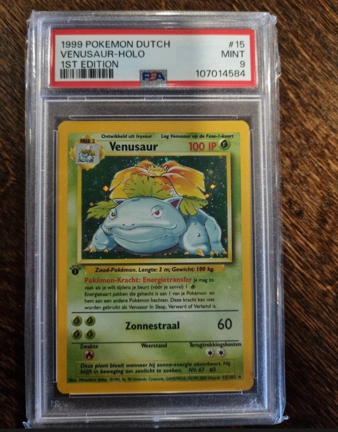 Venusaur 15/102 base set NL , 1st edition holo dutch € 1500, Ophalen of Verzenden, Nieuw, Losse kaart, Foil