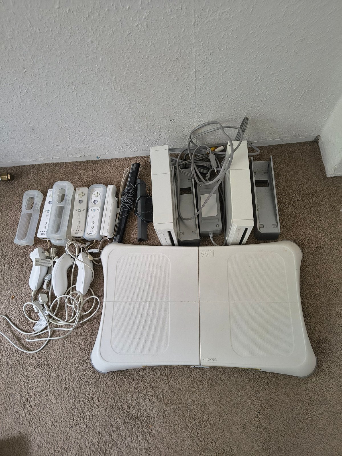 Wii Nintendo met meerdere onderdelen o.a Board, Nunchuks,, Spelcomputers en Games, Spelcomputers | Nintendo Wii, Ophalen of Verzenden