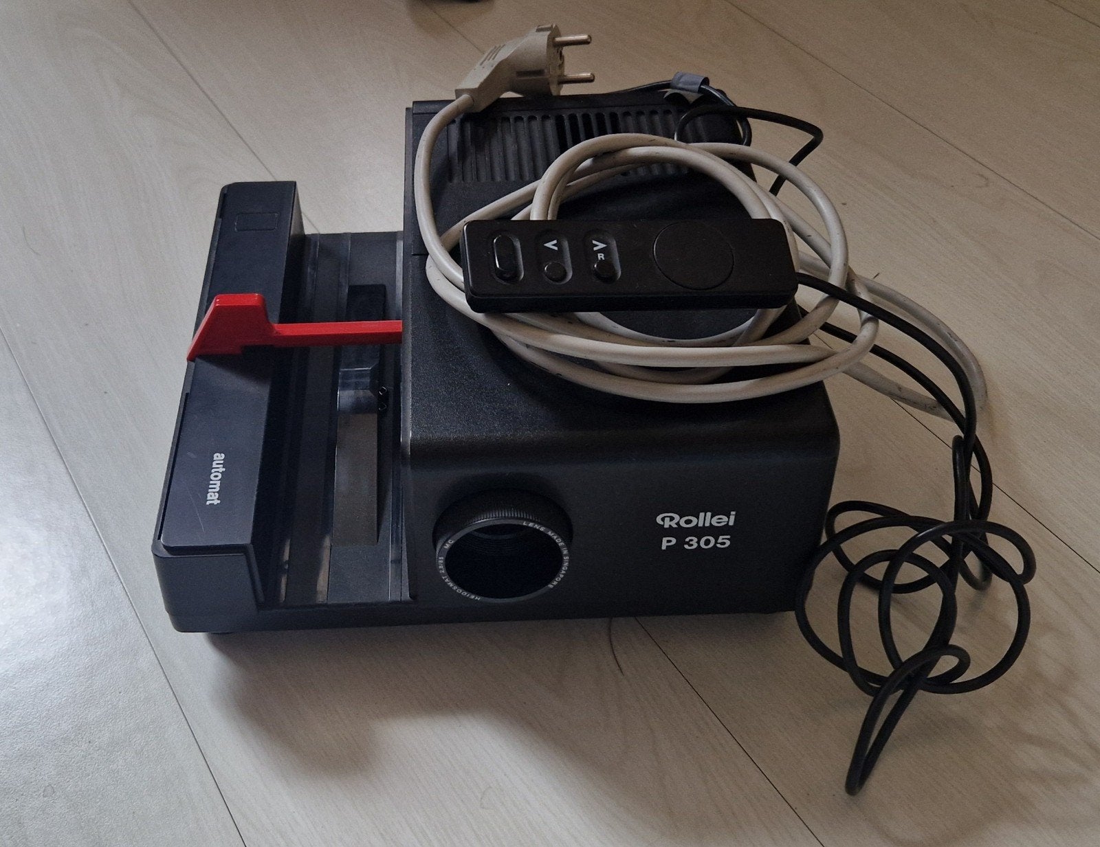 vintage Rollei P 305 Diaprojector, Audio, Tv en Foto, Diaprojectors, Ophalen of Verzenden, Gebruikt