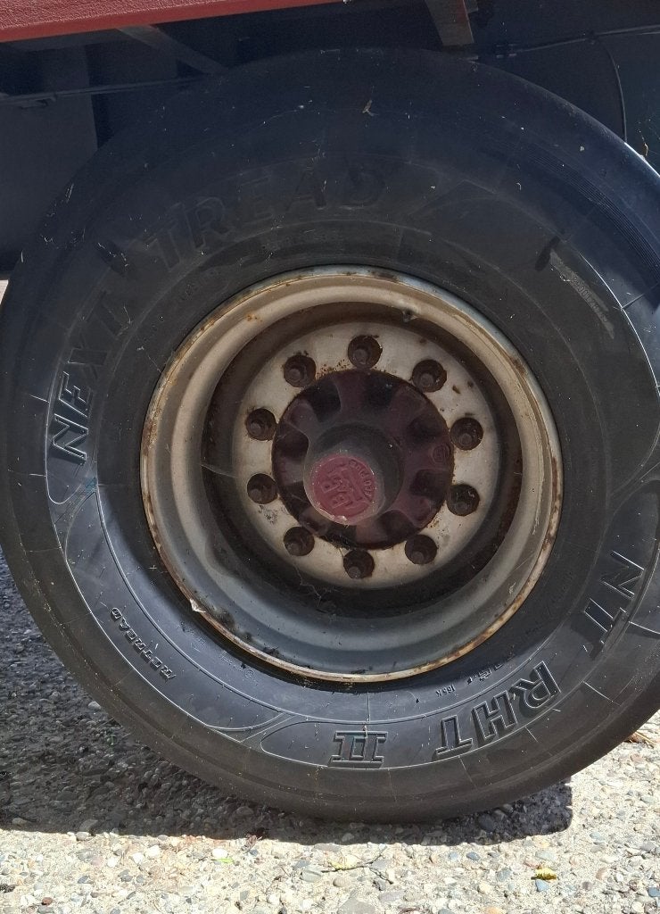 goodyear kmax Banden 425/65R22.5, Doe-het-zelf en Verbouw, Ophalen of Verzenden, Zo goed als nieuw