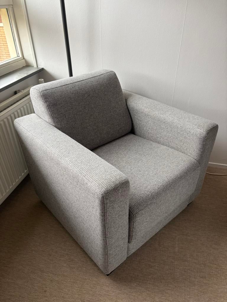 Fauteuil grijs, Ophalen, Zo goed als nieuw, 75 tot 100 cm, Stof
