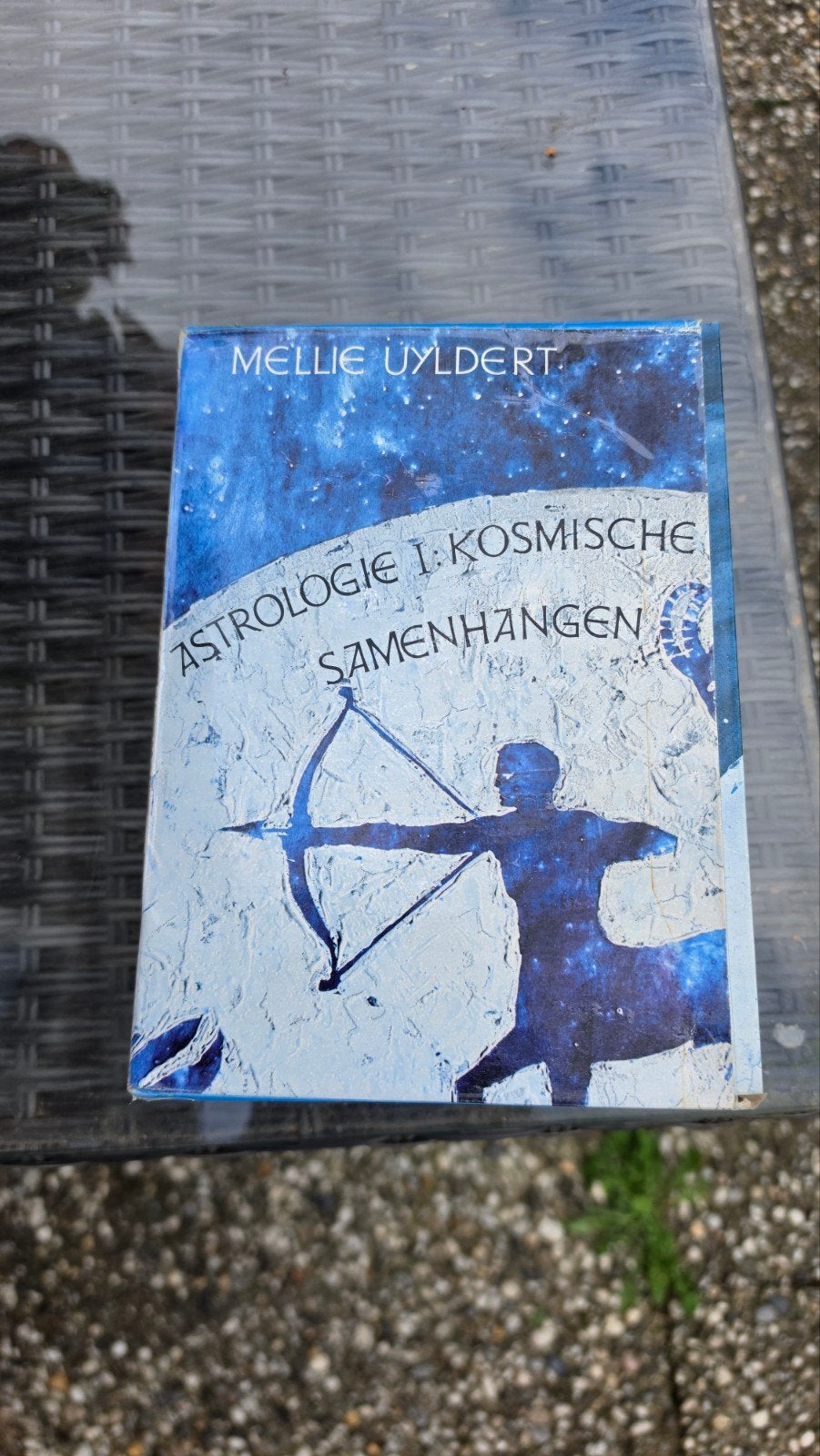 Mellie Uyldert - Astrologie I: Kosmische Samenhangen, Achtergrond en Informatie, Astrologie, Ophalen of Verzenden, Zo goed als nieuw