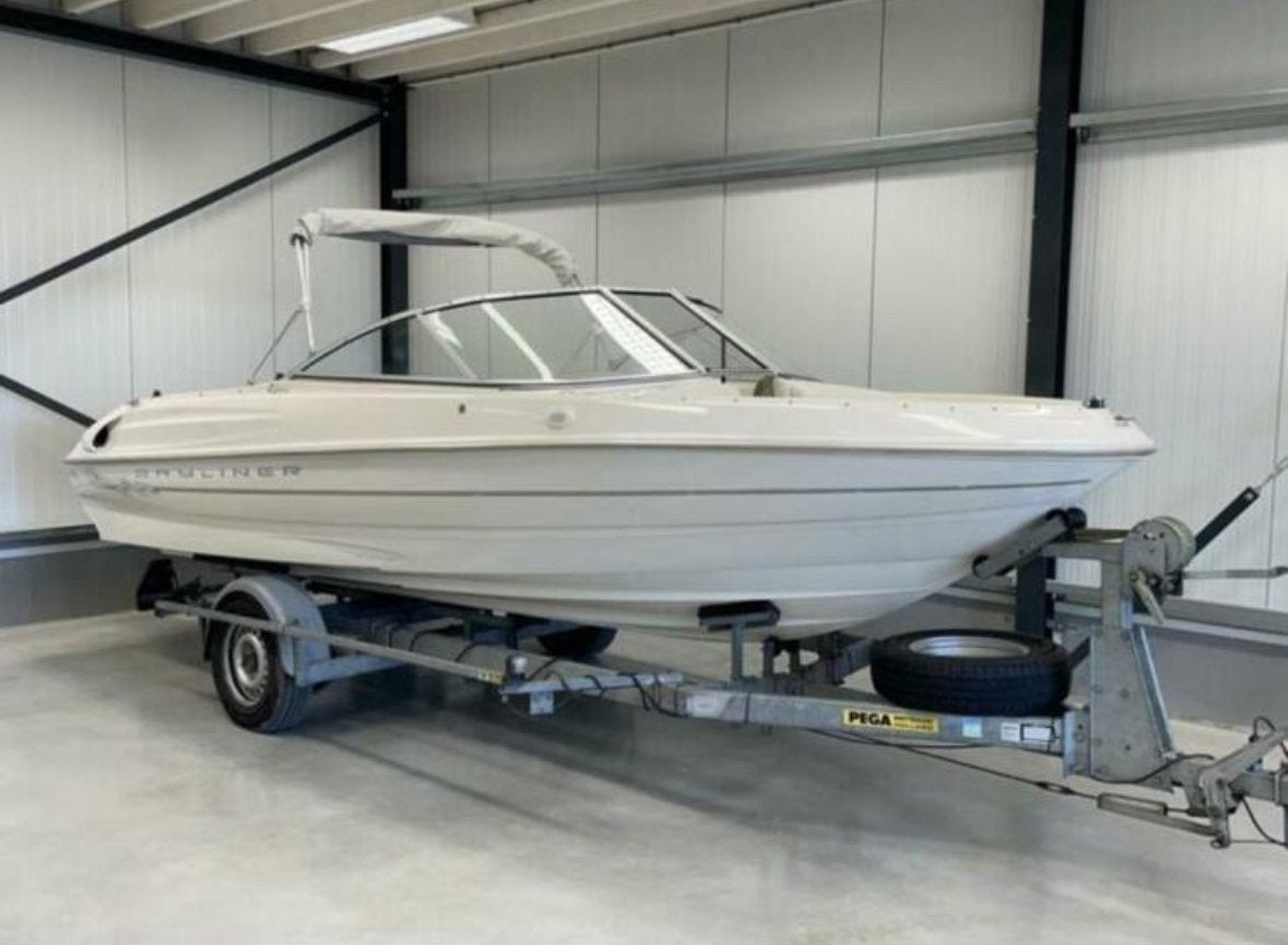 Bayliner 1750 capri - 135 pk (evt + havenplaats kerkdriel), Watersport en Boten, Speedboten, Gebruikt, Bayliner, Benzine, 120 tot 200 pk