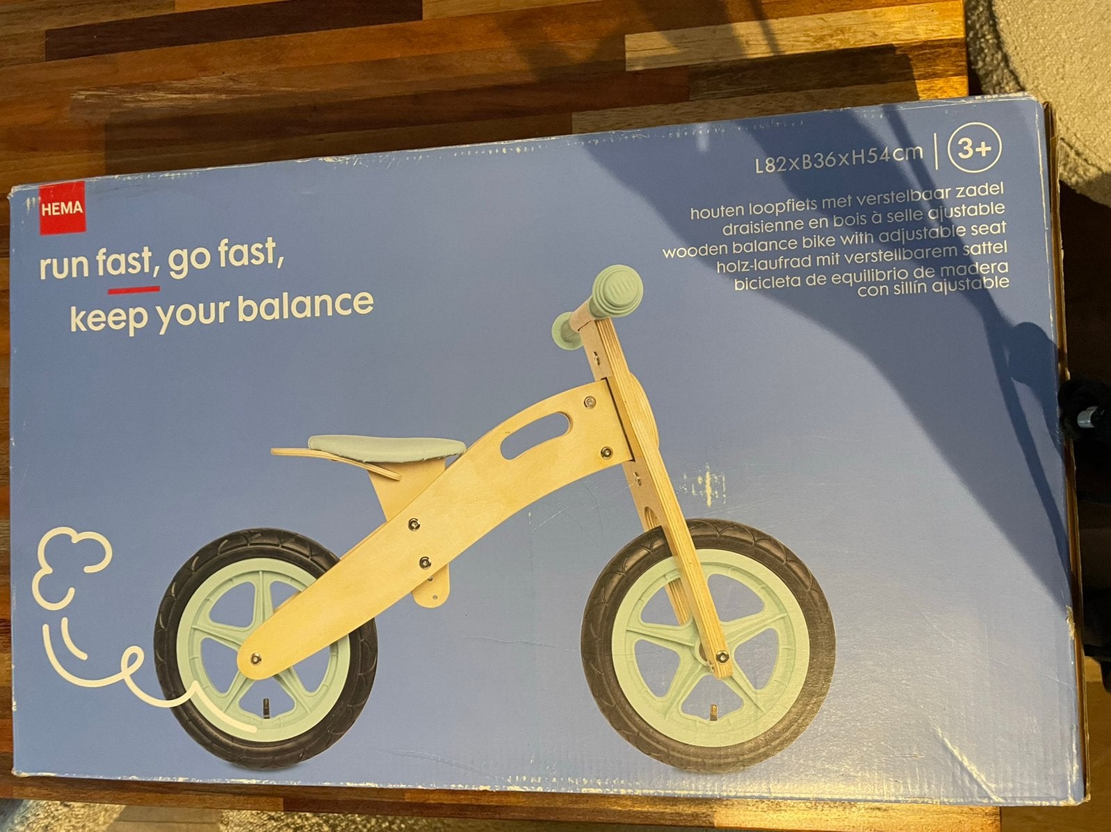Hema houten loopfiets (mintgroen) – in doos!, Ophalen, Zo goed als nieuw, Loopfiets