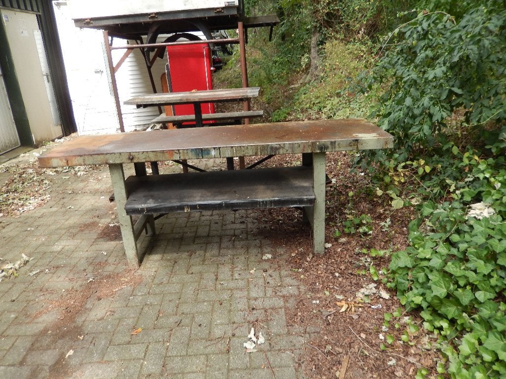 Robuuste werkbank met metalen blad, Ophalen, Gebruikt, IJzer