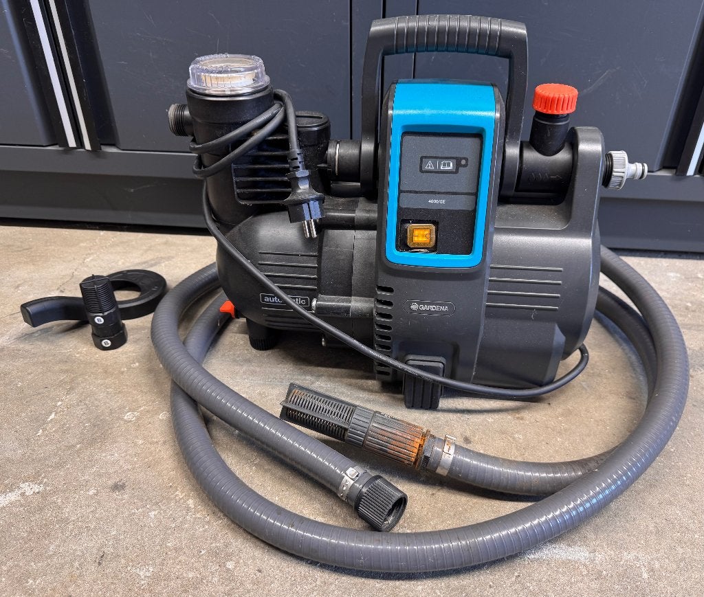 Gardena Comfort hydrofoor/besproeiingspomp 4000/5E 2023 zgan, Ophalen, Zo goed als nieuw, Elektrisch, Besproeiingspomp