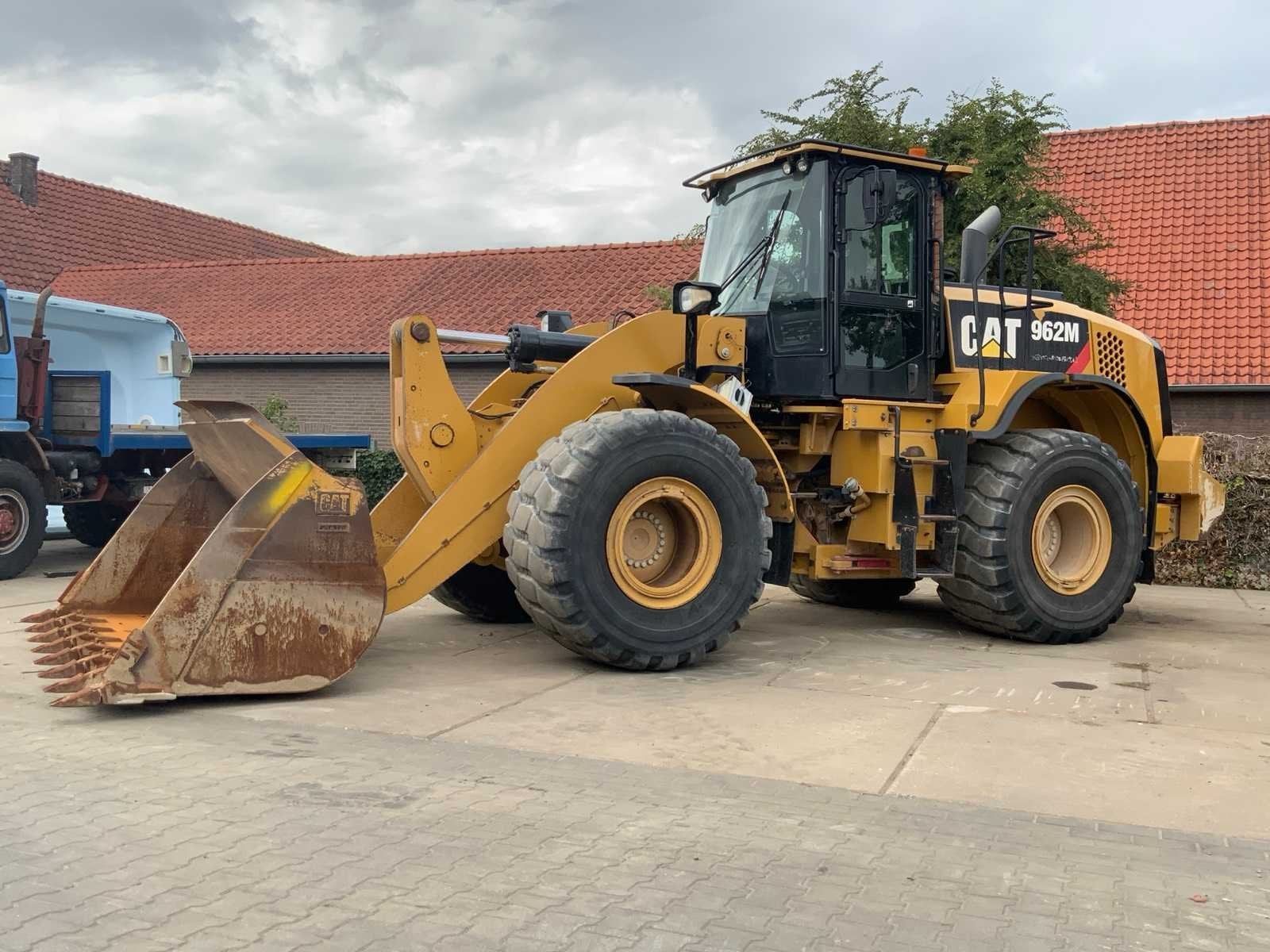 2013 Caterpillar 962M Shovel, Wiellader of Shovel
