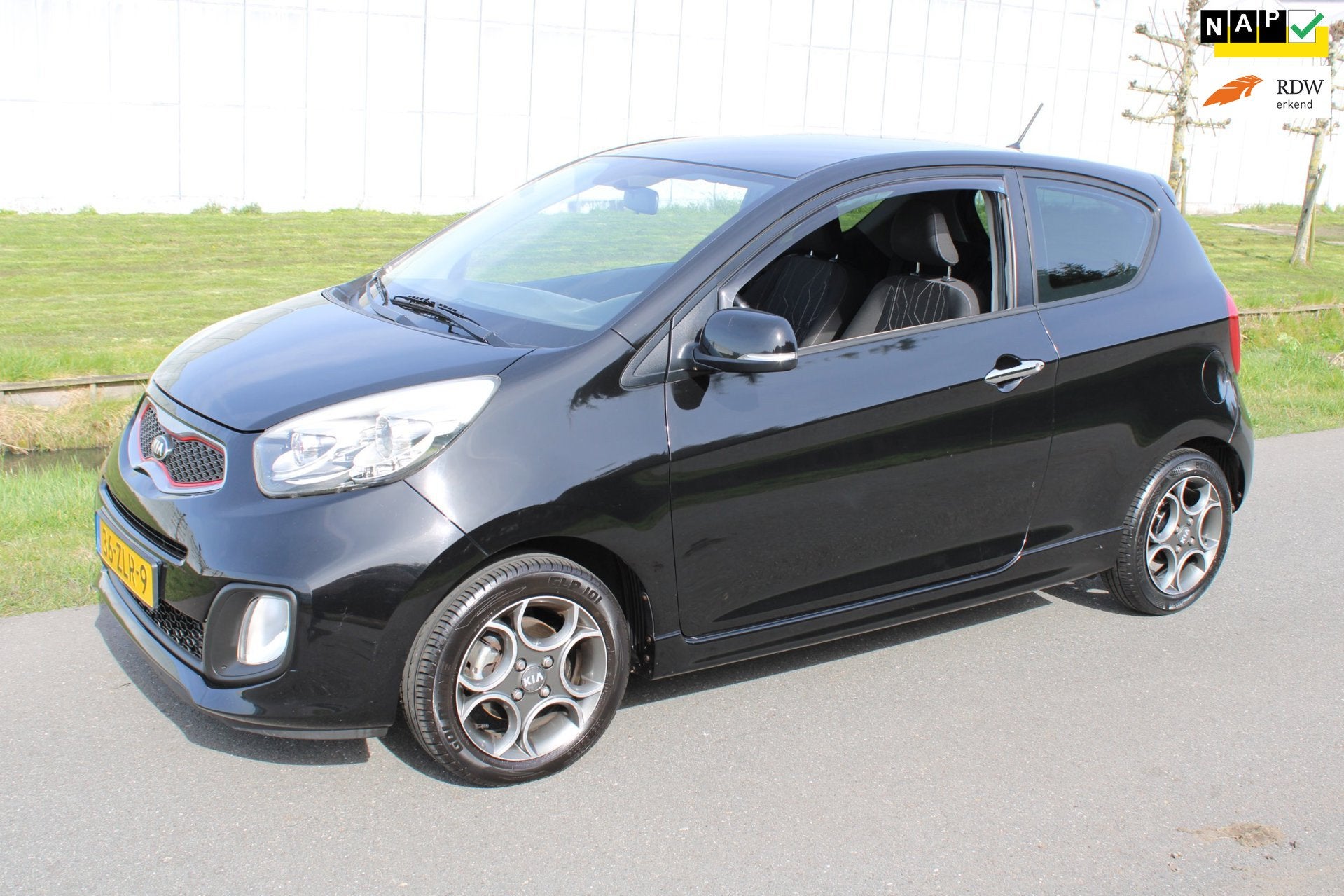 Kia Picanto 1.0 CVVT Design Edition, Auto's, Voorwielaandrijving, Euro 5, Gebruikt, 400 kg