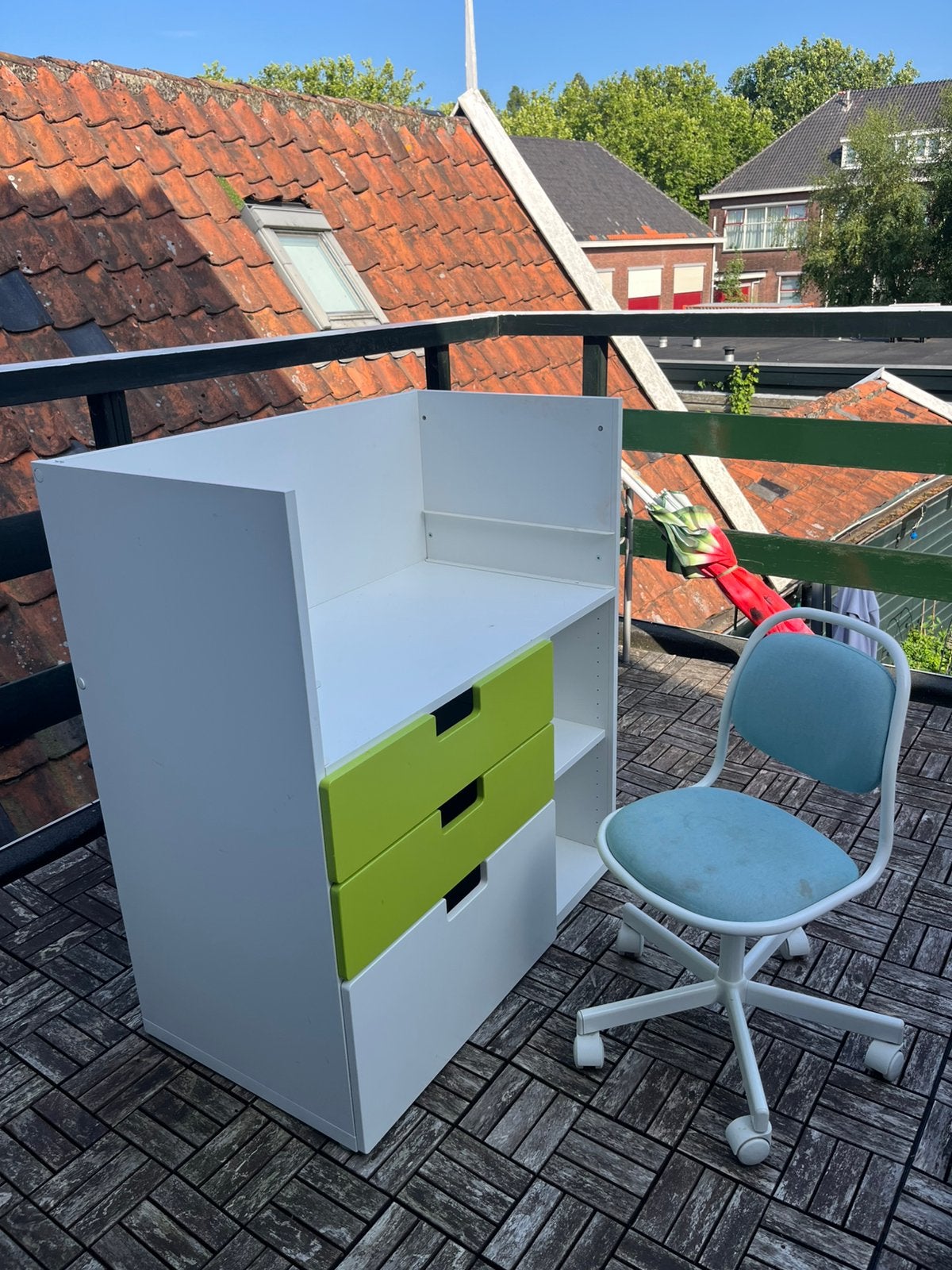 GRATIS Ikea Smastad bureau/commode, Ophalen, Gebruikt, 50 tot 100 cm, Minder dan 100 cm