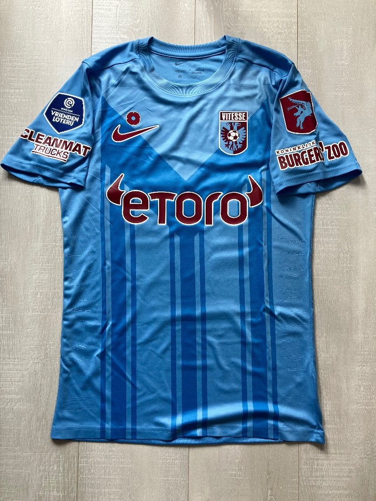 Nike VITESSE Arnhem shirt - Airborne 2022  - Tomáš Hájek, Sport en Fitness, Voetbal, Maat M, Ophalen of Verzenden, Zo goed als nieuw