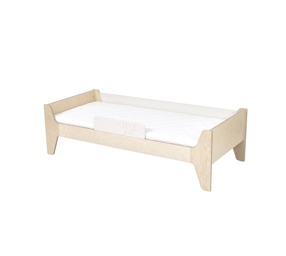 Kinderbed met matras en lattenbodem - Zo goed als nieuw, Ophalen, Gebruikt, 70 tot 85 cm, Lattenbodem