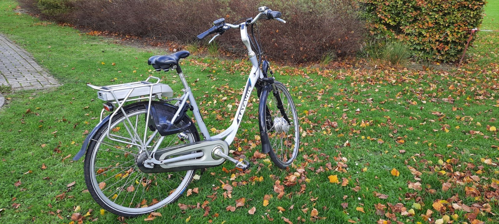 Batavus E-bike met defecte motor en 2 accu's, Ophalen, Gebruikt, Minder dan 30 km per accu, Batavus