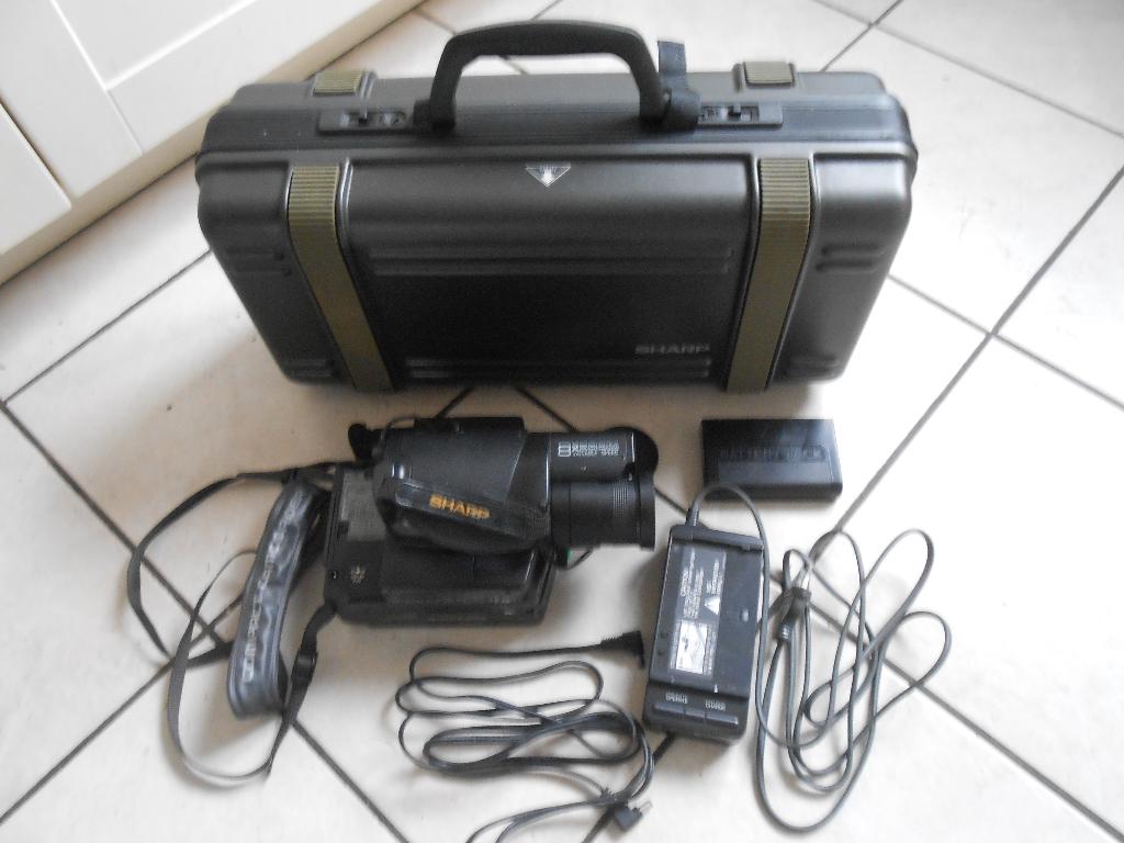 sharp video camera / camcorder, Ophalen, VHS-C of SVHS-C, Camera