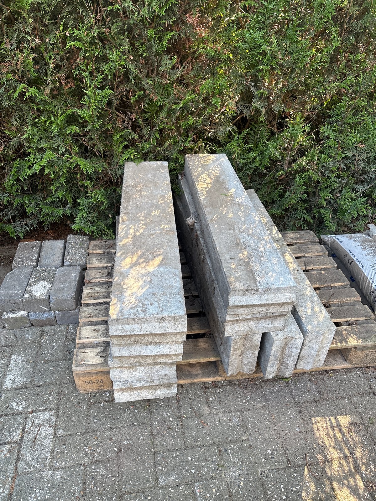 9 betonnen stoep banden stoepranden banden, Ophalen, Gebruikt, Minder dan 5 m², Beton
