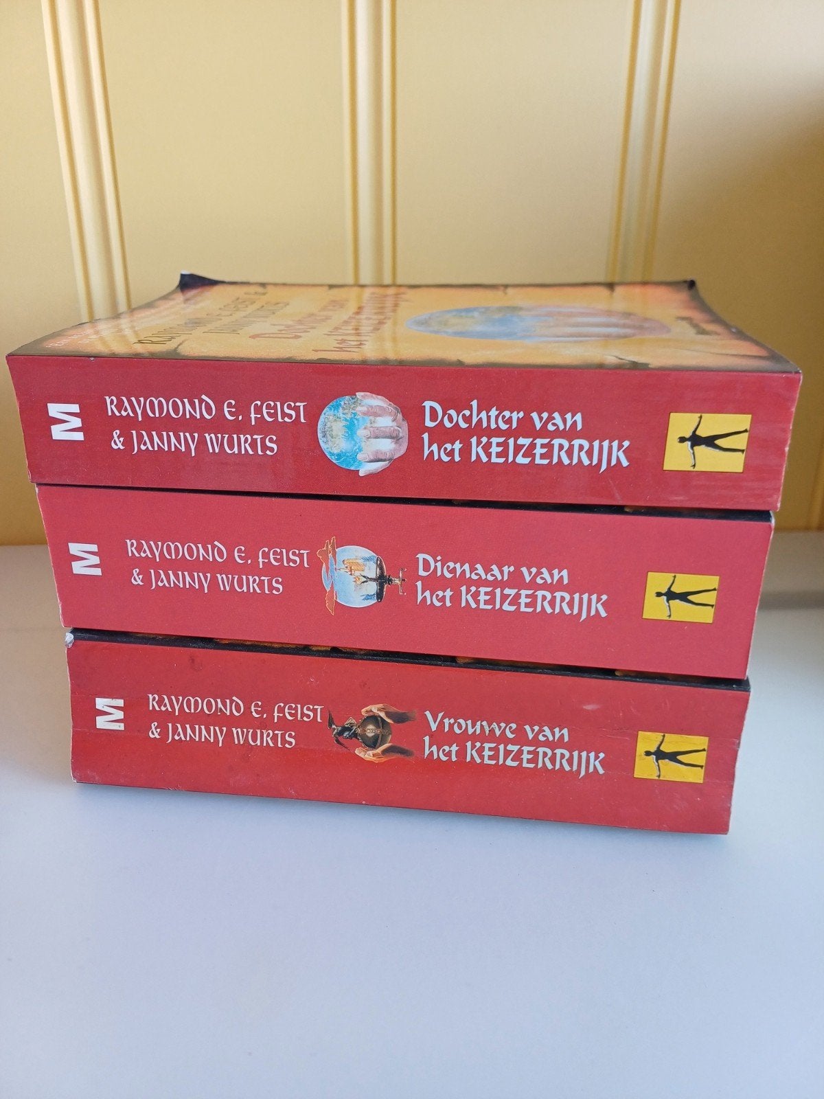 De keizerrijk trilogie, Ophalen of Verzenden, Gelezen, Raymond E. Feist