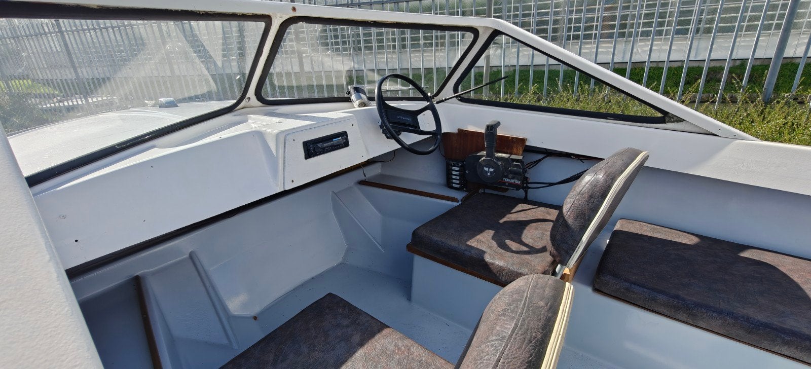 Foto 11 van leuk speedbootje, tourbootje met 9,9pk Tohatsu elektrische