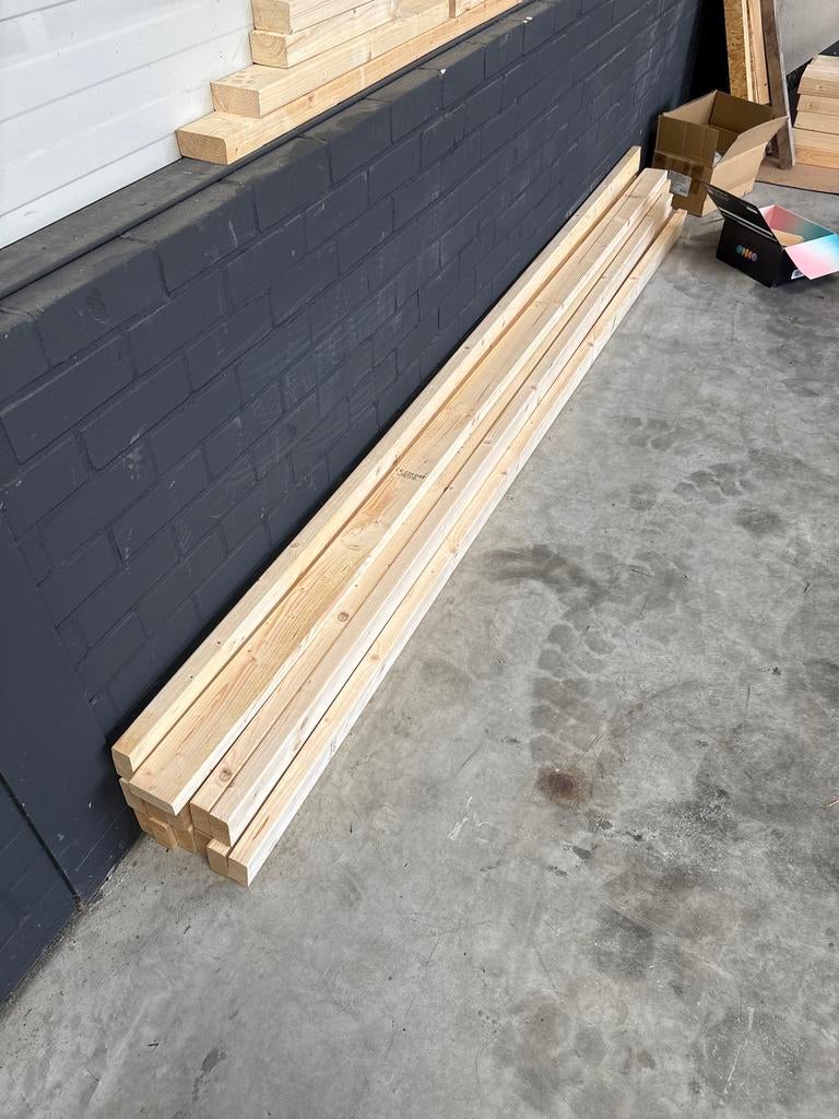 13x SLS Vuren 38x89mm geschaafd 300cm, Ophalen of Verzenden, Zo goed als nieuw