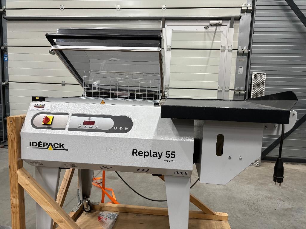 Replay 55 EVO sealmachine, Ophalen, Minipack-torre, Info@minipack-torre.it, Via Provinciale 54 24044 - Dalmine (Bg)