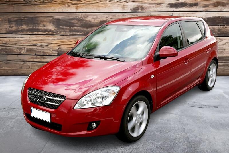 Kia cee'd 2.0 X-ecutive | ECC | Trekhaak | NAP (bj 2007), Auto's, Kia, Voorwielaandrijving, Gebruikt, Zwart, Met garantie (alle)